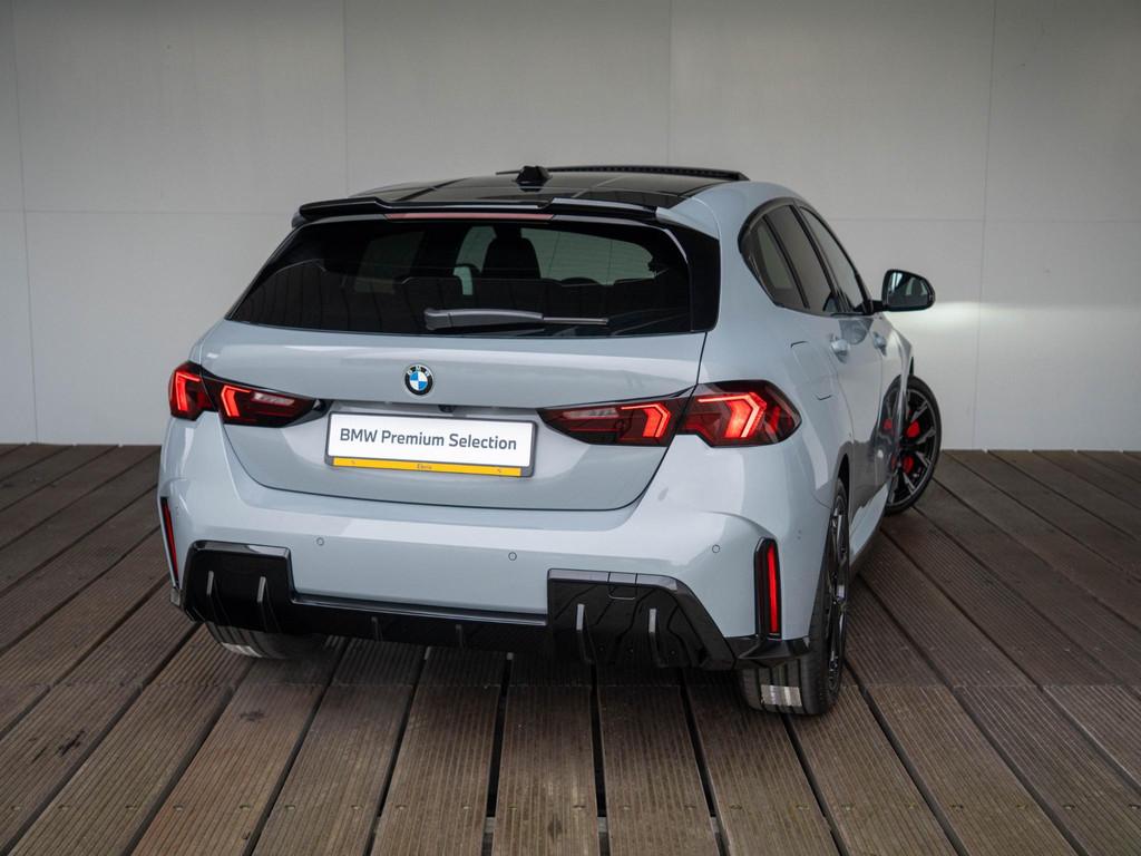 BMW 1 Serie 120 | M Sportpakket Pro | Premium Pack | Glazen, Stof, Gebruikt, Met garantie (alle), Origineel Nederlands