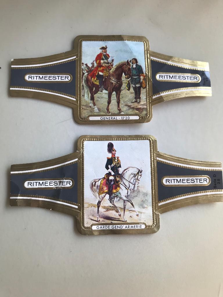 Ritmeester Sigarenbandjes - Serie D Oostenrijkse Cavalerie, Ophalen of Verzenden, Gebruikt, Tabaksdoos of Verpakking