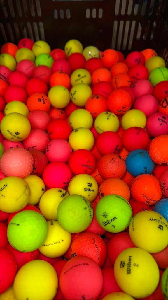 Matte wilson staff duo soft golfballen 50 stuks, Sport en Fitness, Golf, Ophalen of Verzenden, Zo goed als nieuw, Bal(len)