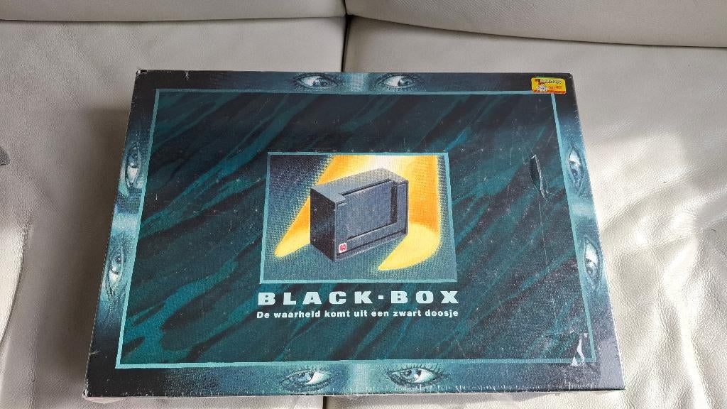 Black Box (Jumbo) – NIEUW in ORIGINELE SEAL (Intertoys), Hobby en Vrije tijd, Gezelschapsspellen | Bordspellen, Vijf spelers of meer