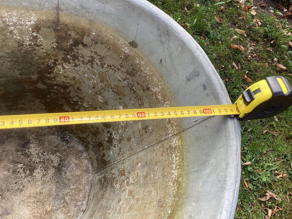 Zinken bad voor in de tuin, Ophalen, Gebruikt