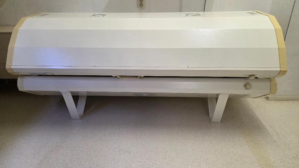 Zonnebank met body cooler - Hapro 24 Combi, Ophalen, Gebruikt, Zonnebank dubbelzijdig, 15 lampen of meer