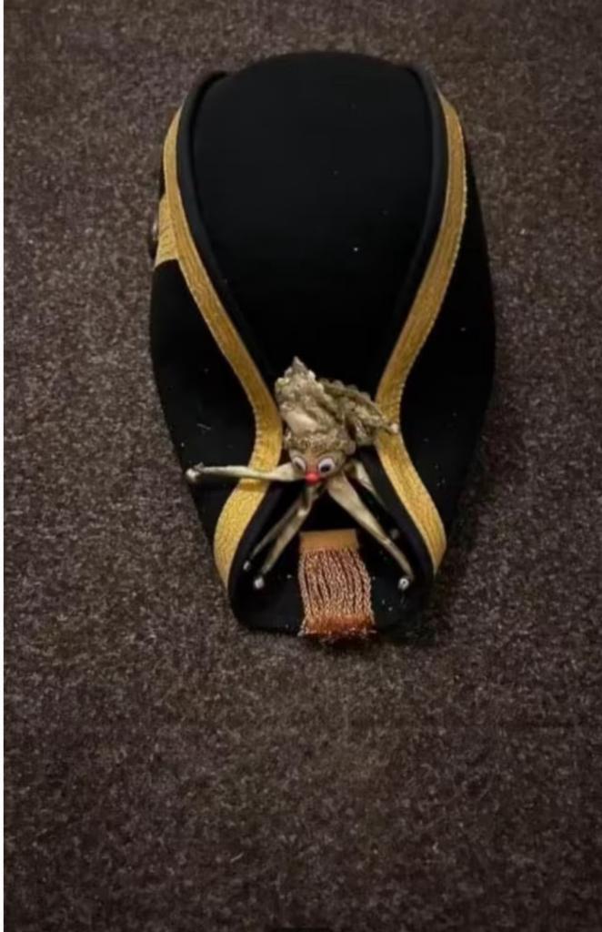 Lakei hoed (carnaval), Ophalen, Zo goed als nieuw, Overige maten