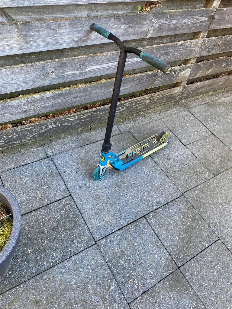 Stuntstep, Fietsen en Brommers, Ophalen of Verzenden, Zo goed als nieuw, Overige typen