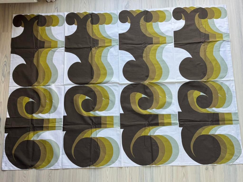 Vintage Designer stof tafelkleed , Omega. Barbara Brown.1965, Antiek en Kunst, Ophalen of Verzenden