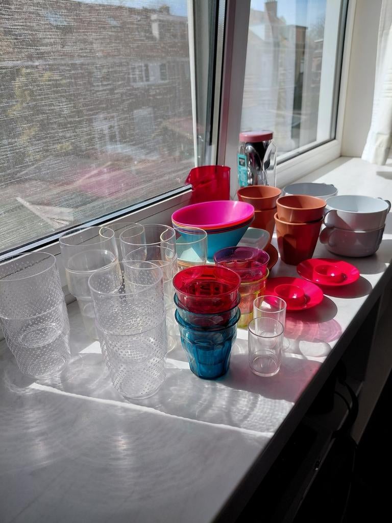 Complete camping servies set - kleurrijk en praktisch, Ophalen of Verzenden, Gebruikt