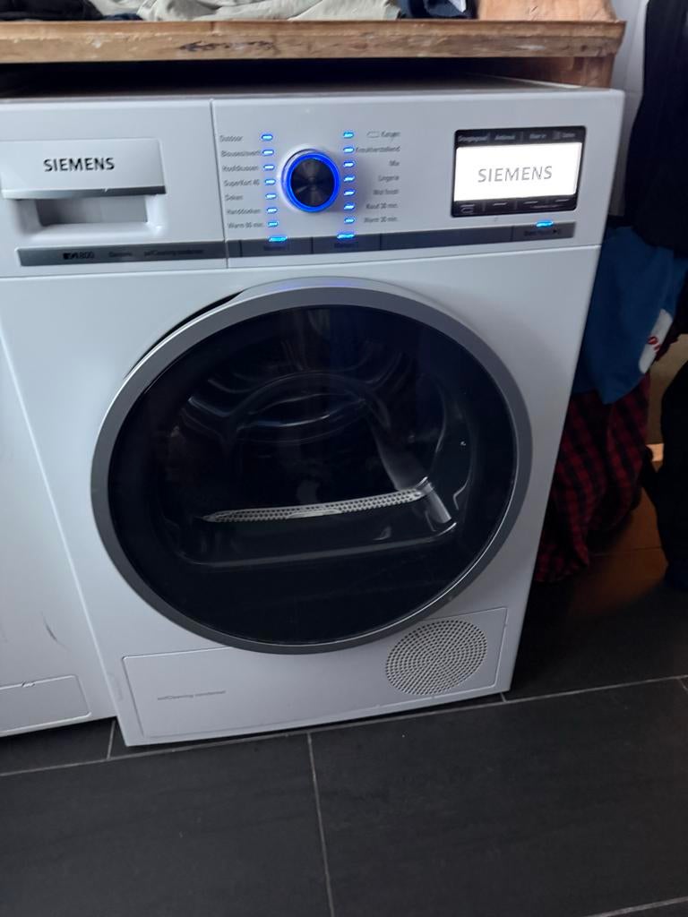 Siemens WT47Y700NL warmtepompdroger - droogt minder goed, Ophalen, 8 tot 10 kg, Niet werkend, 85 tot 90 cm