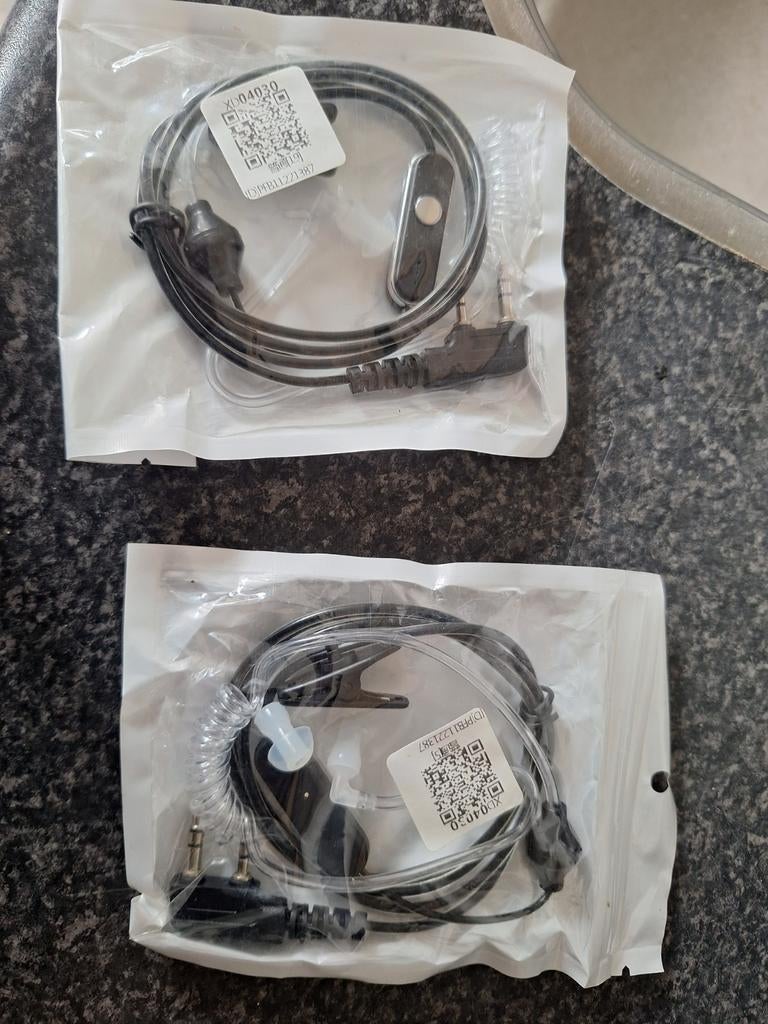 Te koop 2 oortjes voor een ontvanger, Dieren en Toebehoren, Paarden en Pony's | Overige Paardenspullen, Ophalen of Verzenden, Nieuw