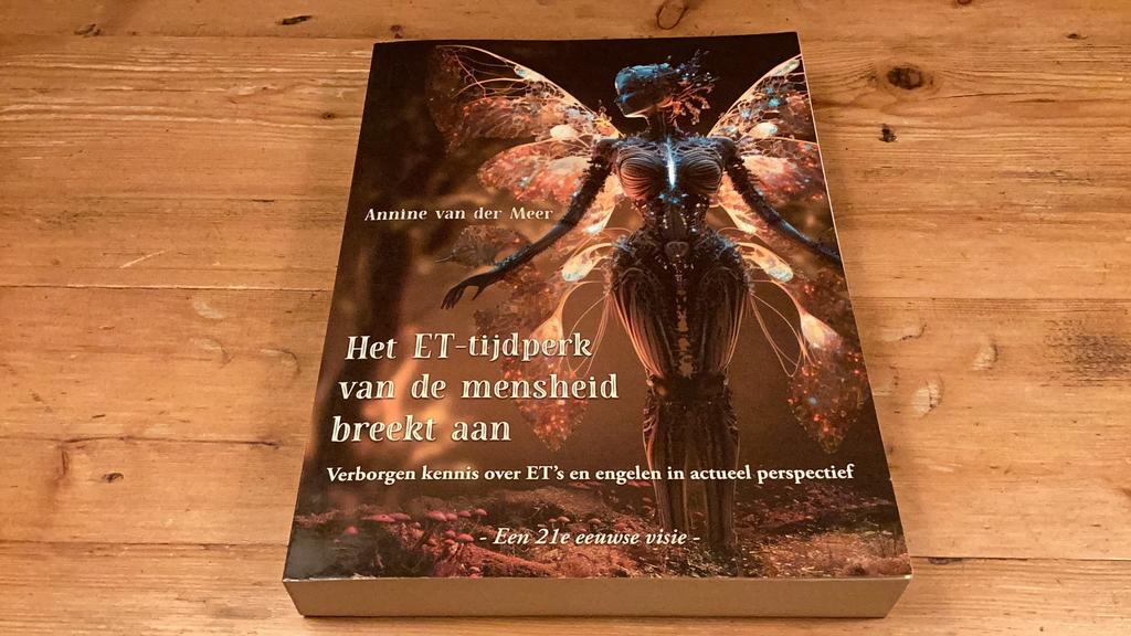 HET ET-TIJDPERK VAN DE MENSHEID BREEKT AAN - A. van der Meer, Achtergrond en Informatie, Ophalen of Verzenden, Zo goed als nieuw