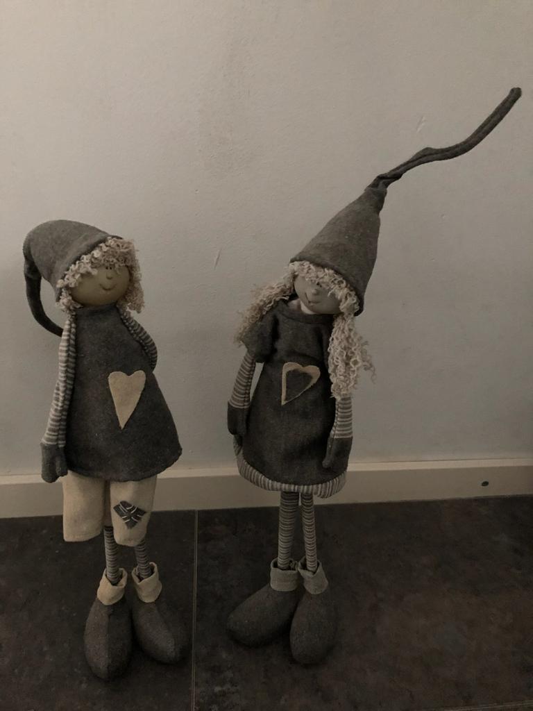 2 poppen als decoratie, Ophalen of Verzenden, Zo goed als nieuw, Pop