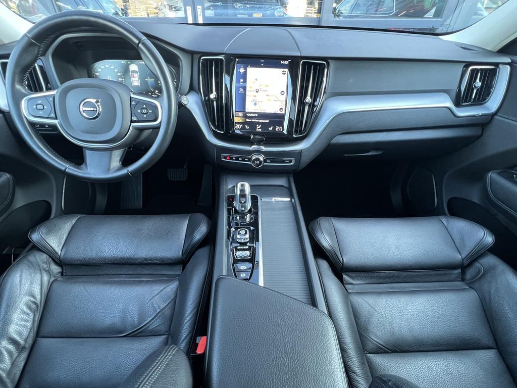 Volvo XC60 2.0 T8 390 pk AWD Momentum Panoramadak Luchtverin, Automaat, Gebruikt, 2039 kg, Bedrijf