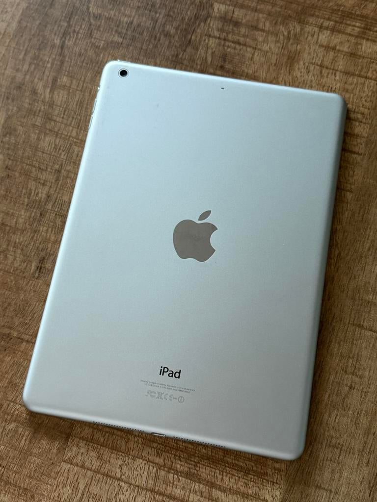 iPad Air - Zilver - Goede staat, 10 inch, Gebruikt, Apple iPad Air, Ophalen of Verzenden