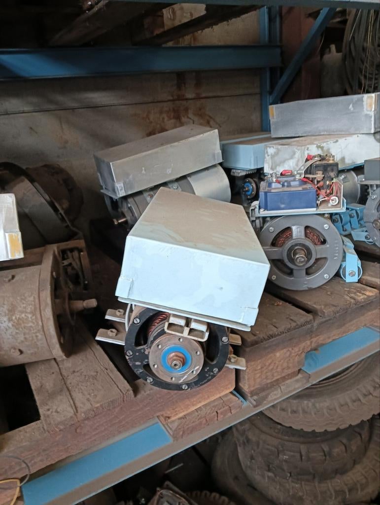 Elektrische motor voor boot, Doe-het-zelf en Verbouw, Motoren, Ophalen, Elektromotor