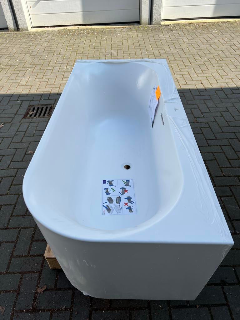 V&B Loop & Friends Back to wall mat wit Nieuw!!, Ophalen, Nieuw, Bad