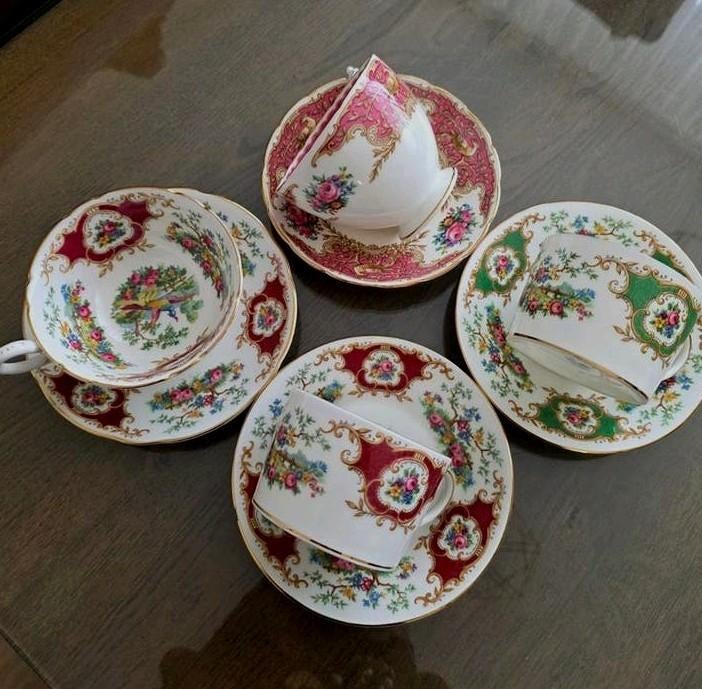 Coalport Bone China kopjes en schotels, Antiek en Kunst, Ophalen of Verzenden