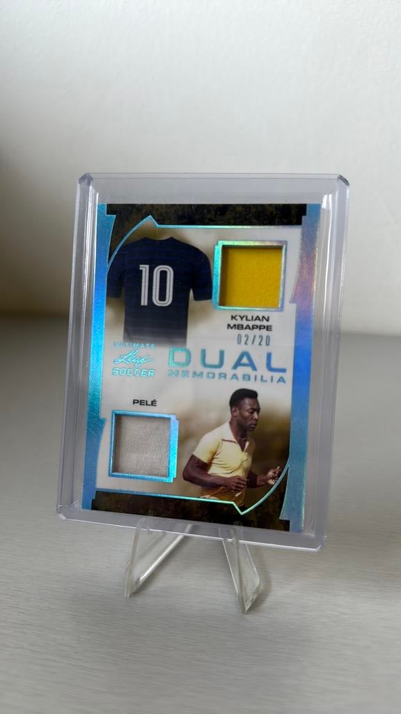 Leaf Soccer Kylian Mbappe & Pele Dual Memorabilia /20, Ophalen of Verzenden, Zo goed als nieuw, Plaatje