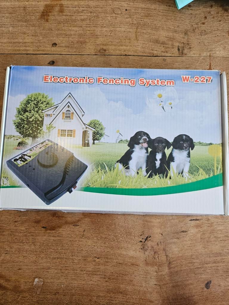 Electronic Fencing System met 2 halsbanden, Dieren en Toebehoren, Ophalen, Nieuw