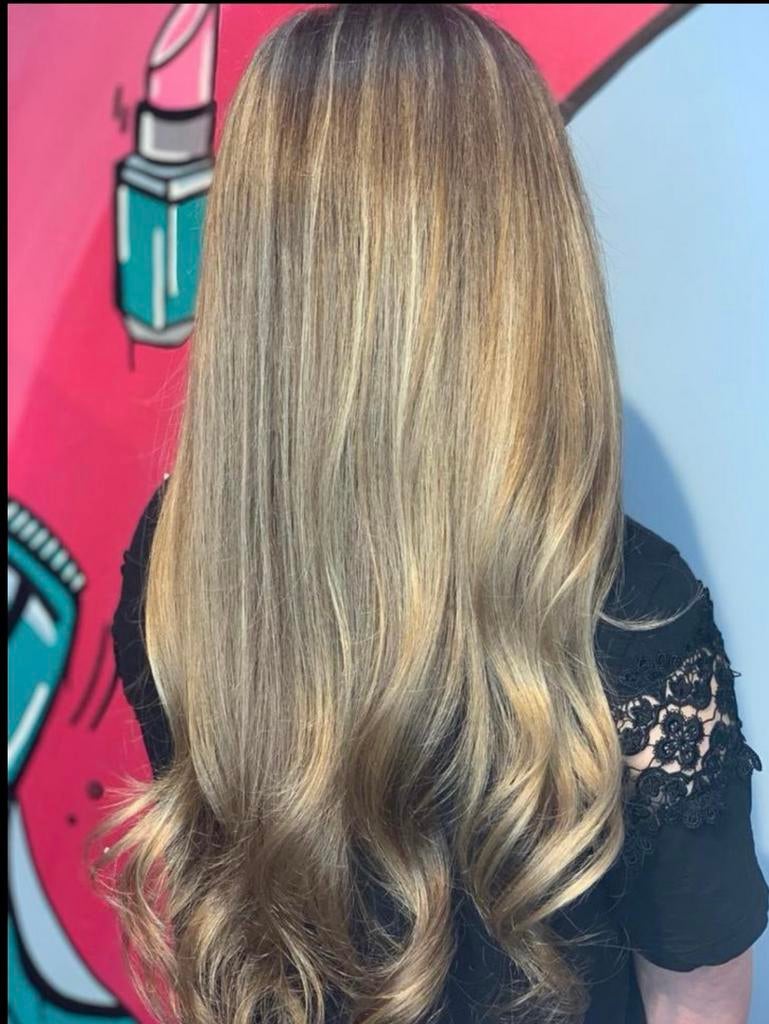 Hairextensions plaatsen nu 75 euro!!!, Ophalen