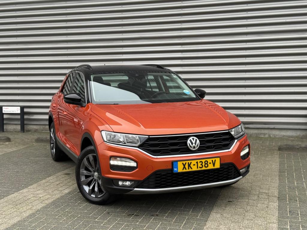 Volkswagen T-Roc 1.6 TDI Style (bj 2019) ACC|Climate|LED|PDC, Voorwielaandrijving, Stof, Gebruikt, 116 pk