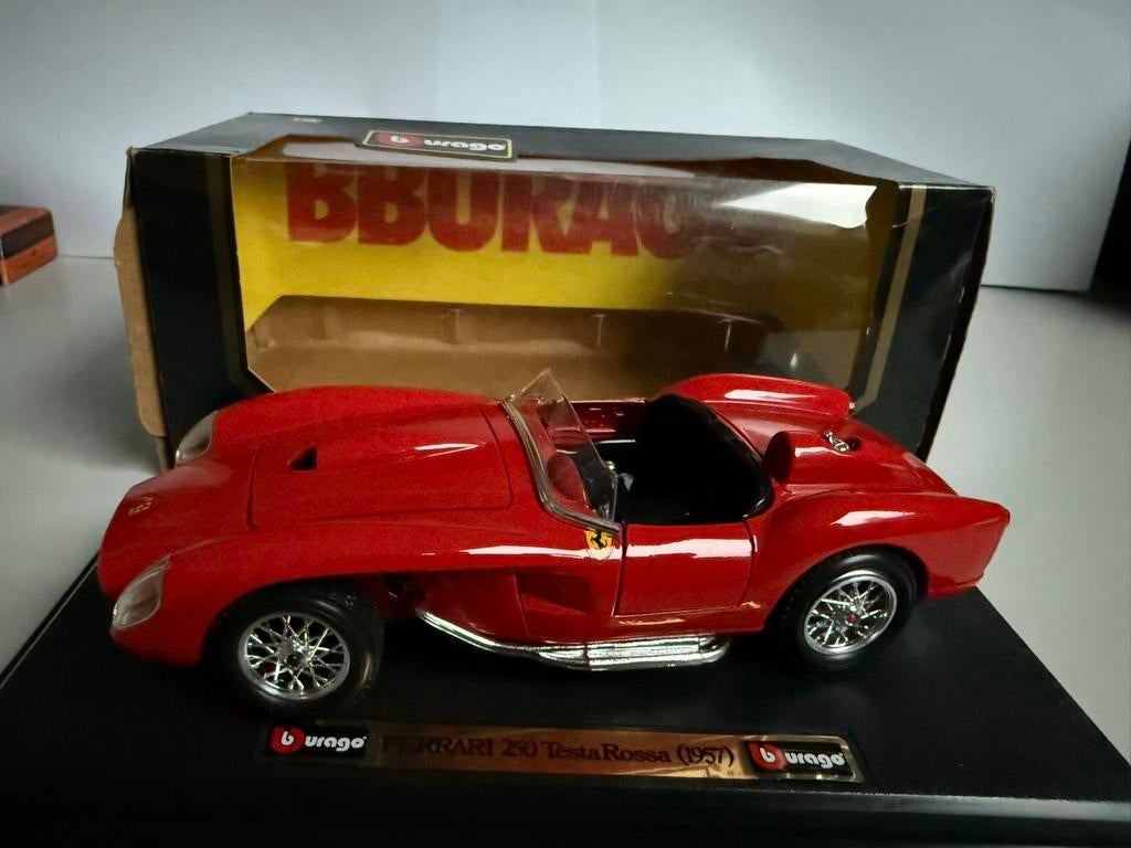 Te koop een nieuwe modelauto Ferrari Testa Rossa, Ophalen, Nieuw, Auto, Bburago