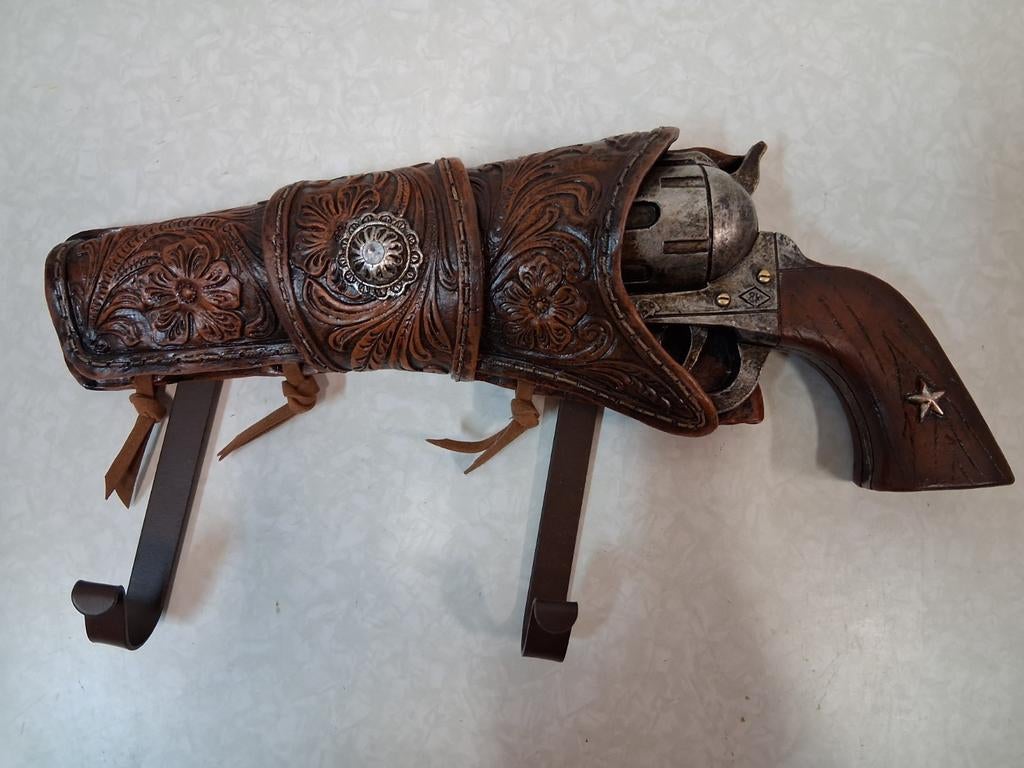 Kapstok; pistool en 2 haken, Huis en Inrichting, Wandkapstok, Nieuw, Ophalen of Verzenden, Minder dan 100 cm