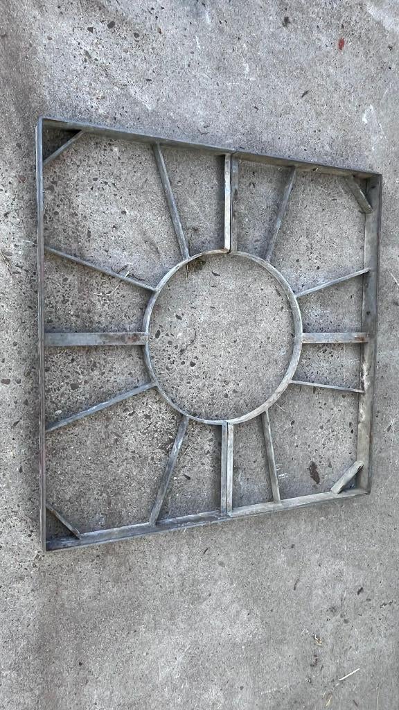 Gegalvaniseerd Boomrooster Ø130 cm, Tuin en Terras, Ophalen, Bloeit niet, Volle zon, Overige soorten