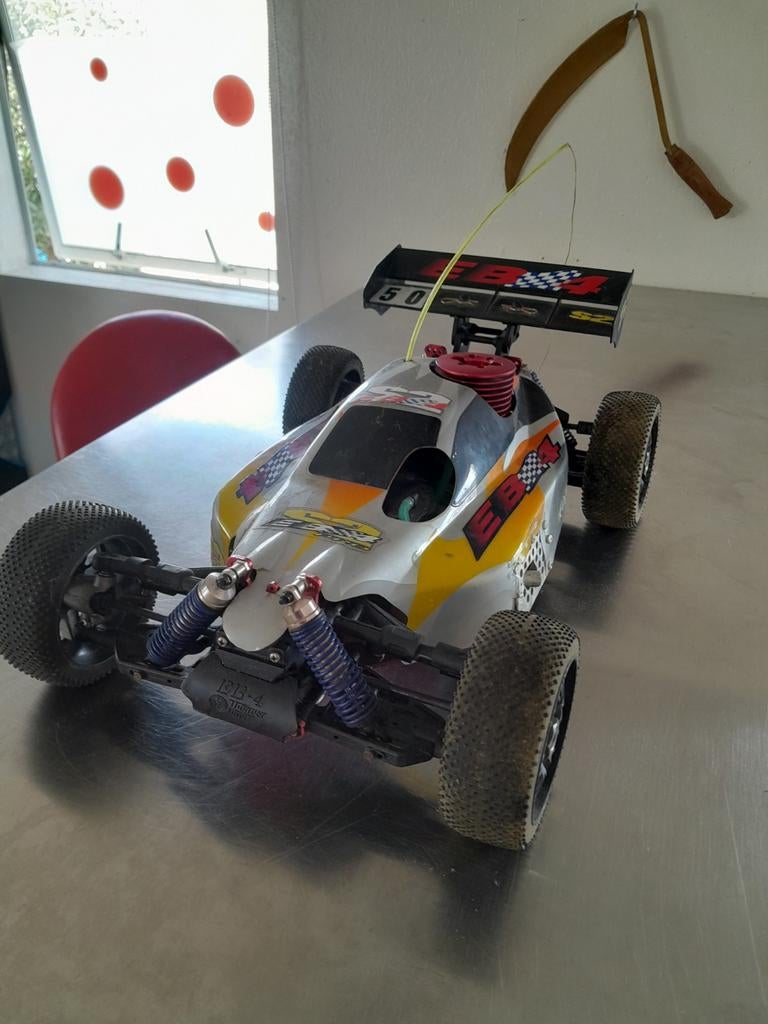 Thunder tiger eb 4 nitro, Ophalen, Zo goed als nieuw, Kart