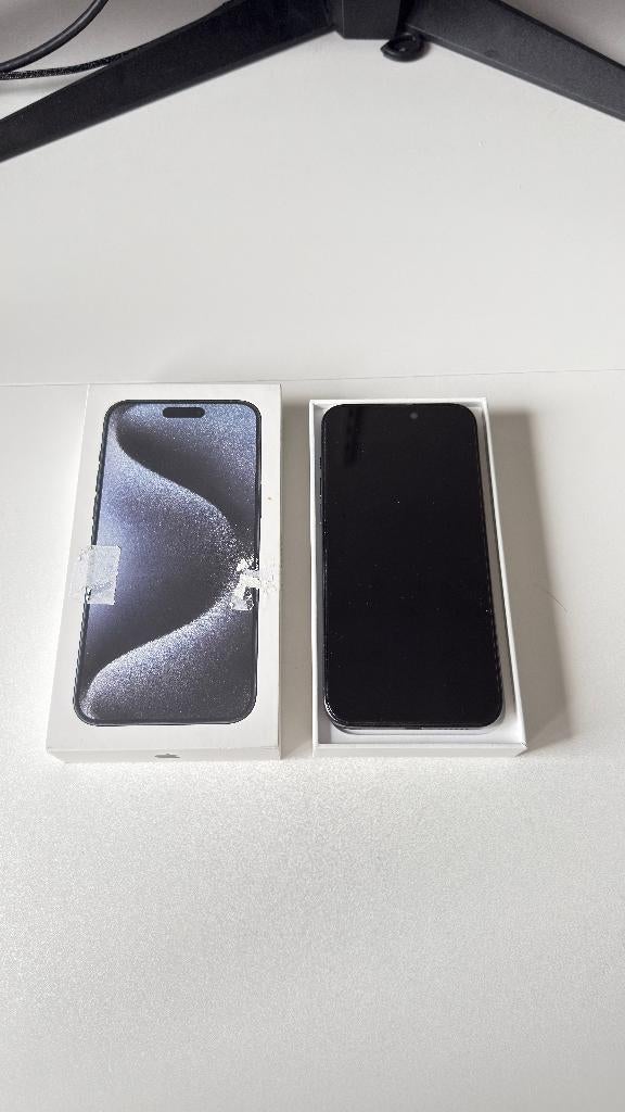 iPhone 15 Plus, Zwart, Zeer nette staat, Originele doos, Ophalen, 128 GB, 86 %, Zwart