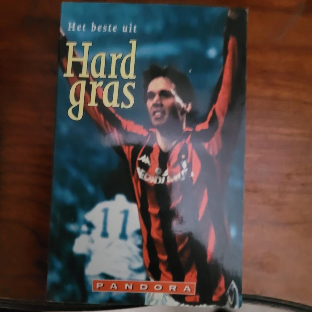 Het beste uit Hard gras, Ophalen of Verzenden, Zo goed als nieuw