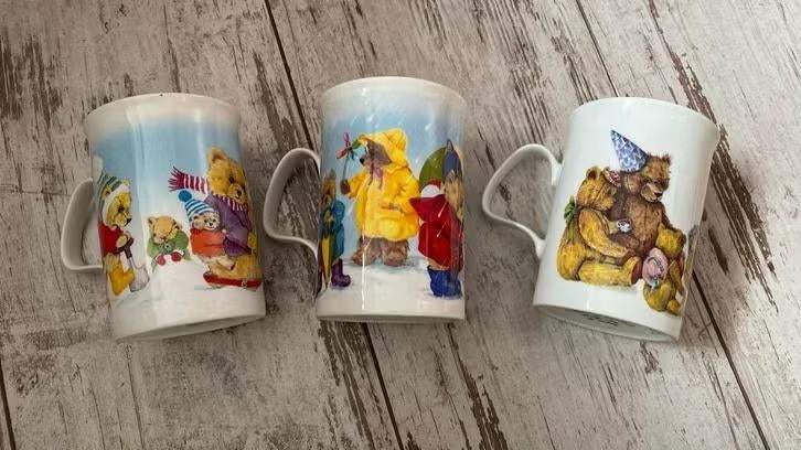 4 berenbekers - Roy Kirkham : fine bone China england, Ophalen of Verzenden, Gebruikt, Overige typen, Overige merken