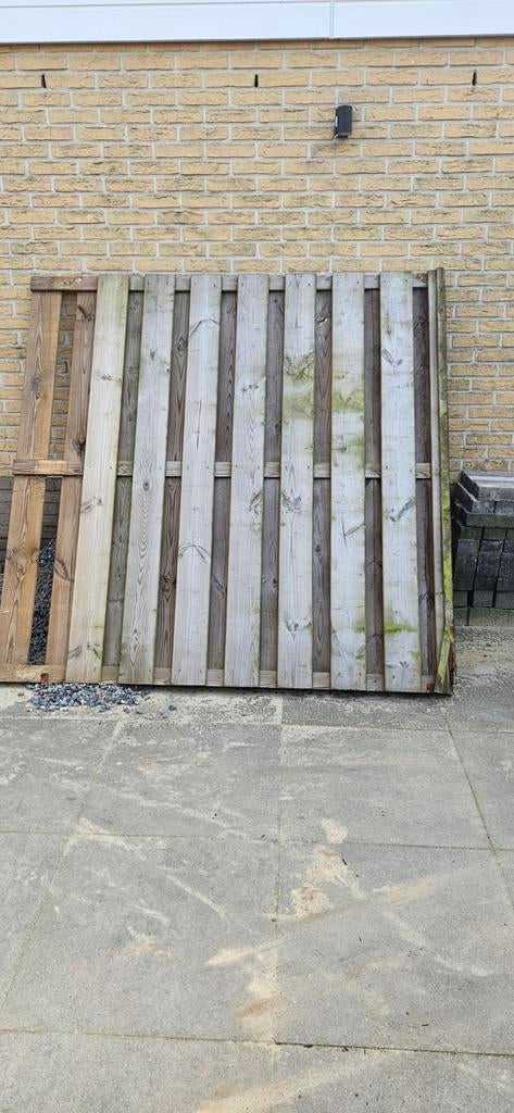 Deel schutting, Ophalen