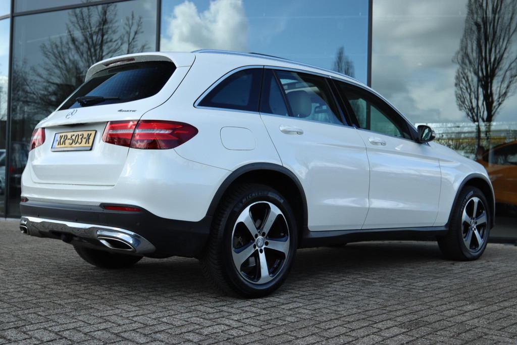 MERCEDES-BENZ GLC-KLASSE 250 4MATIC PRESTIGE | PANO | LED |, Automaat, 15 km/l, Gebruikt, 4 cilinders