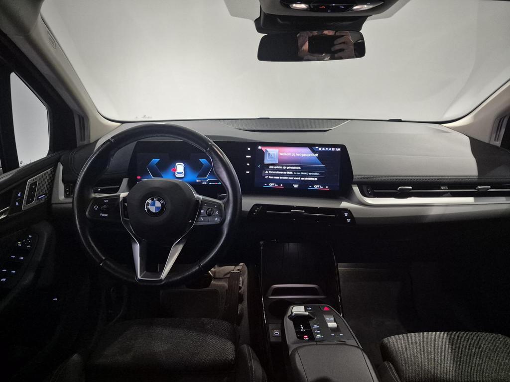 BMW 2-serie Active Tourer 218i | Wegklapbare trekhaak | Harm, Auto's, BMW, Gebruikt, Euro 6, Lichtsensor, 1445 kg