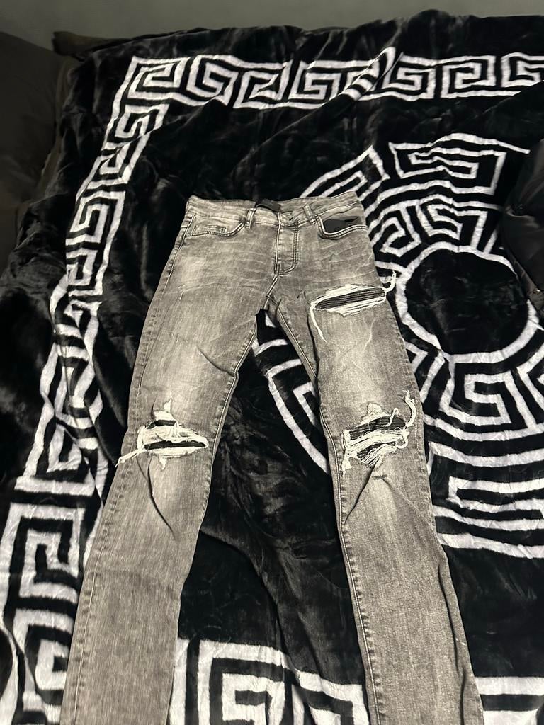 Amiri broek maat XS, Ophalen of Verzenden, Gedragen, Grijs, W32 (confectie 46) of kleiner