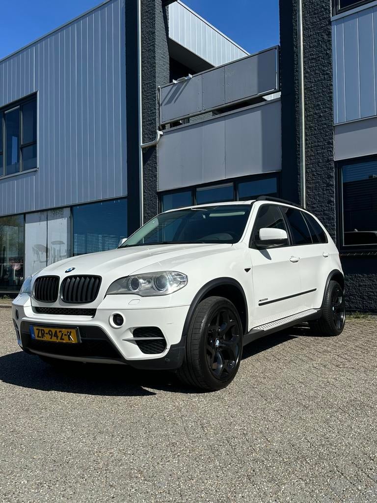 BMW X5 Xdrive 35I Aut8 2011 Wit (NIEUWE MOTOR!), Auto's, Automaat, X5, Wit, 10 km/l