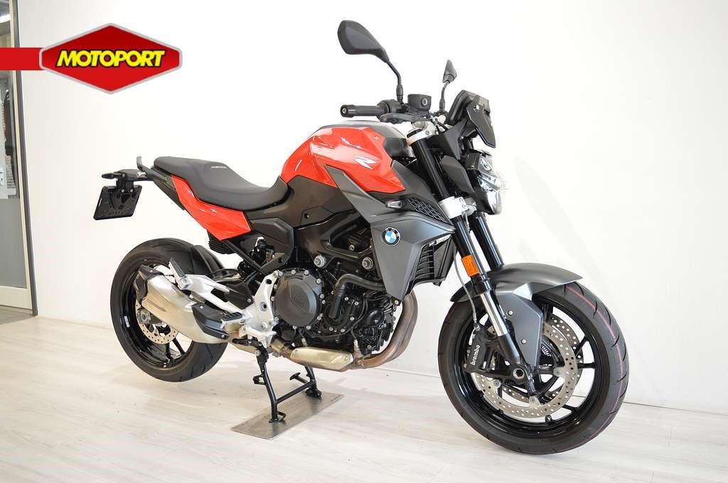 BMW F 900 R ABS (bj 2024) - foto 2