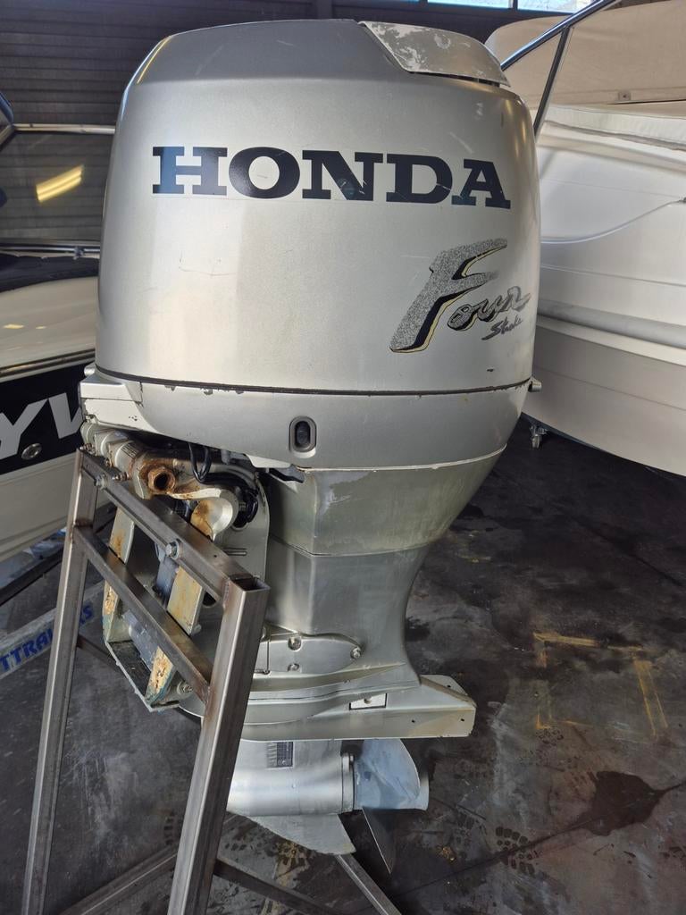 HONDA 75pk  four stroke., Watersport en Boten, Ophalen of Verzenden, Benzine