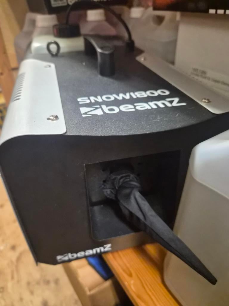 BeamZ SNOW1800 Sneeuwmachine - Zo goed als nieuw, Ophalen of Verzenden, Zo goed als nieuw, Overige typen