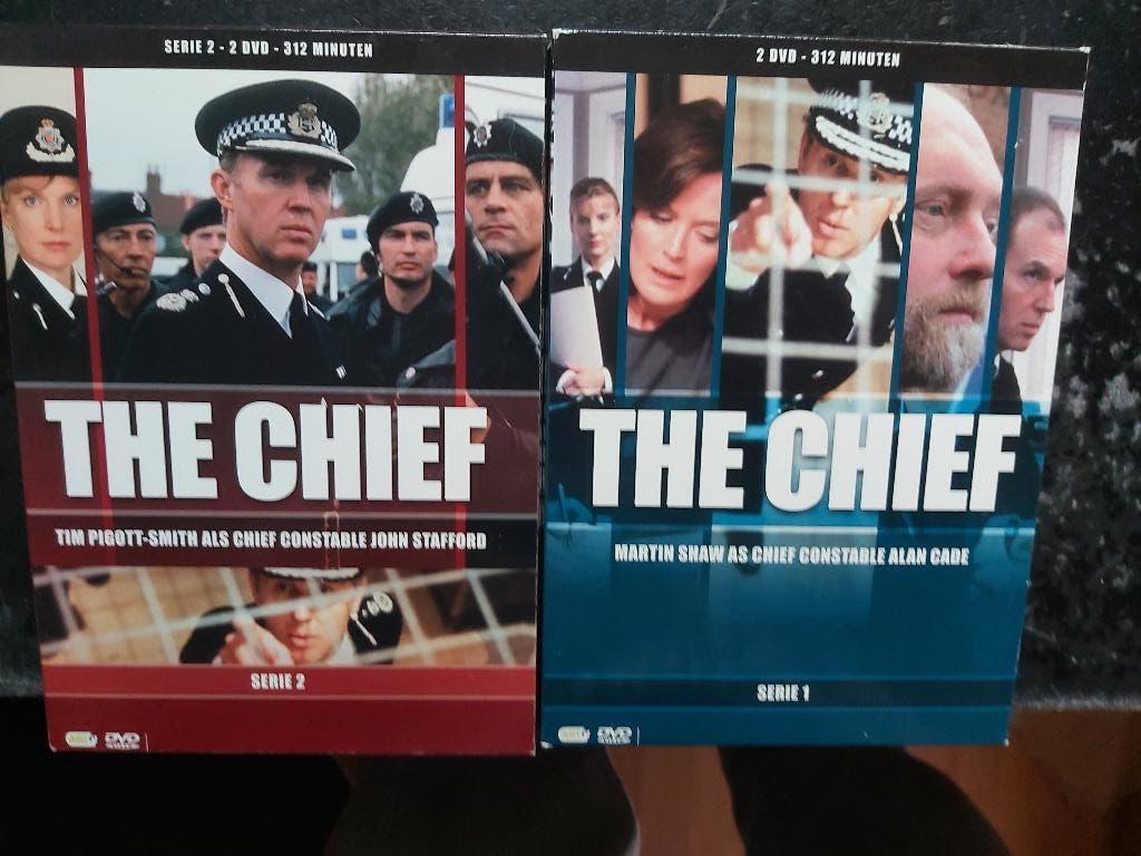 chief  1   en 2, Vanaf 9 jaar, Ophalen of Verzenden, Zo goed als nieuw, Drama