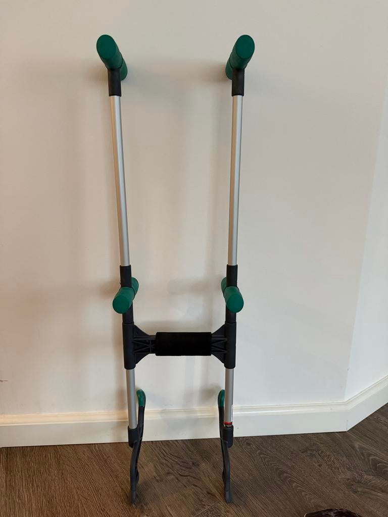 Hulp voor aan en uit trekken van steunkousen, Ophalen, Gebruikt