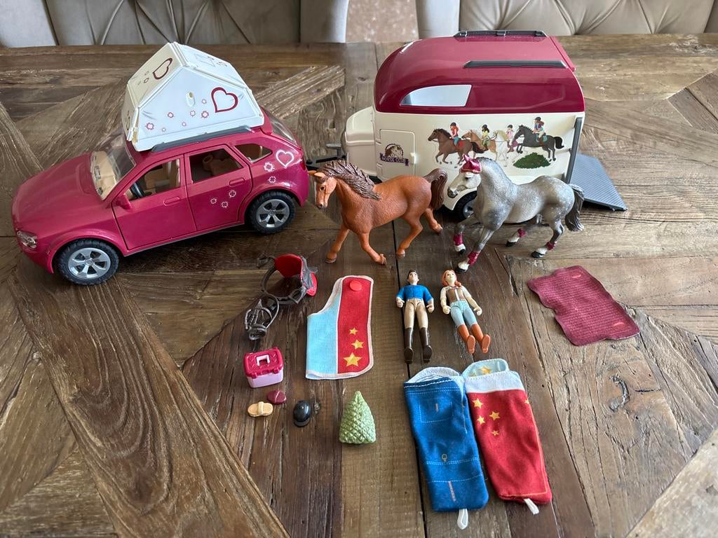 Schleich set compleet met Auto en trailer, Ophalen, Gebruikt