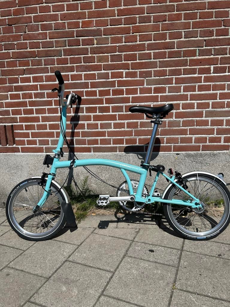 Brompton vouwfiets 3 versnellingen met bagagedrager en tas, Ophalen, Brompton, 16 tot 18 inch, Versnellingen