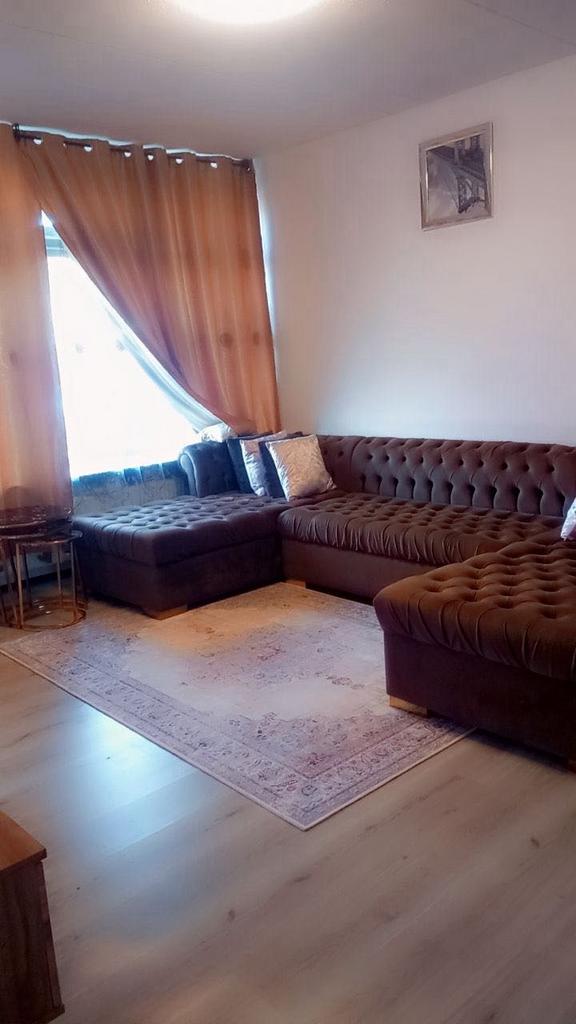 Woonkamer banken, tv-meubel en eettafel met 6 stoelen, Huis en Inrichting, Ophalen, Gebruikt, 100 tot 125 cm, Hoekbank