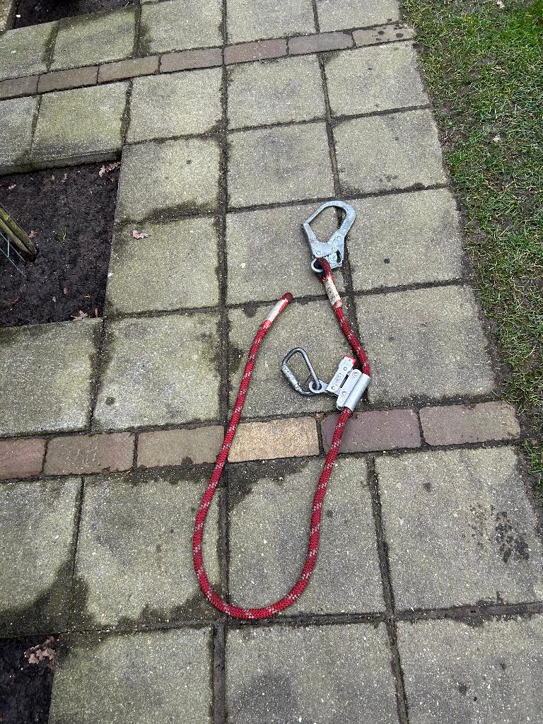 :Honeywell Miller HandZup 2m Werkpositionering Lanyard, Ophalen of Verzenden, Gebruikt, Klimsport-accessoire