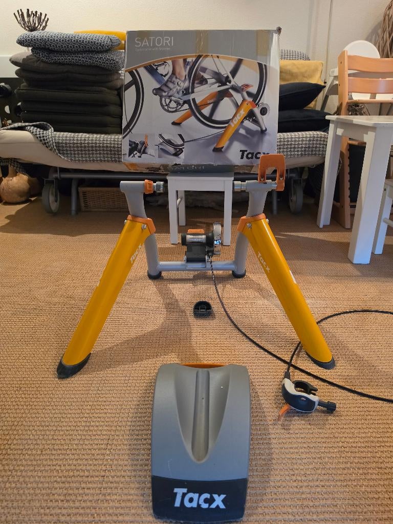 Tacx Flow Fietstrainer, Sport en Fitness, Wielrennen, Ophalen, Gebruikt, Overige typen