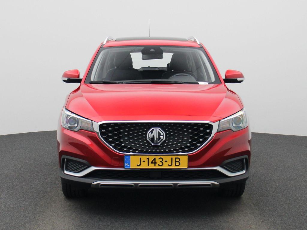 MG MG ZS EV Luxury 45 kWh | PANO-SCHUIFDAK | LEER | CAMERA |, Gebruikt, 143 pk, ZS, 1507 kg