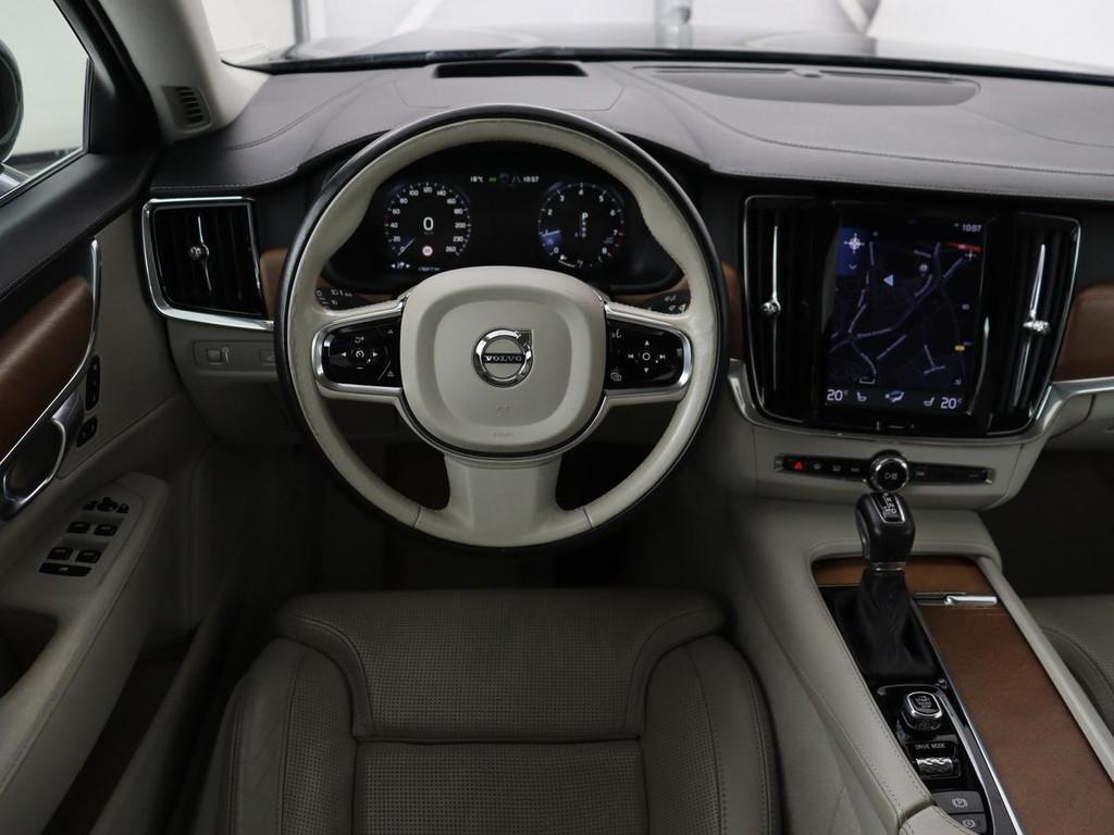 Volvo S90 2.0 T4 Business Luxury+ | Schuifdak | Stoelventila, Auto's, Volvo, 15 km/l, Euro 6, 1969 cc, Bedrijf