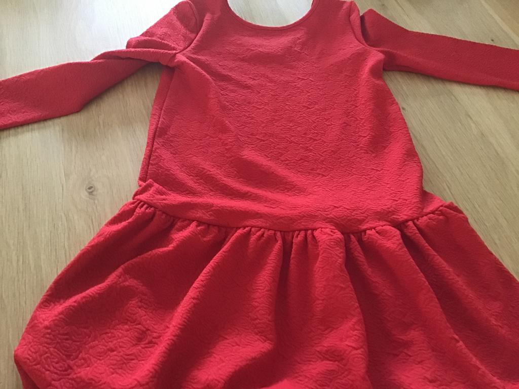 Rode jurk met ballonrok H&M, Ophalen of Verzenden, Gebruikt, Meisje, Jurk of Rok