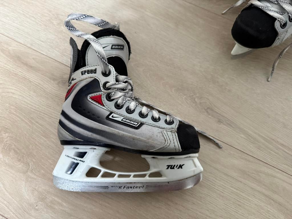 Kinder schaatsen Bauwer Nike maat 29,5, Sport en Fitness, Schaatsen, Ophalen, Gebruikt, Bauer, IJshockeyschaatsen