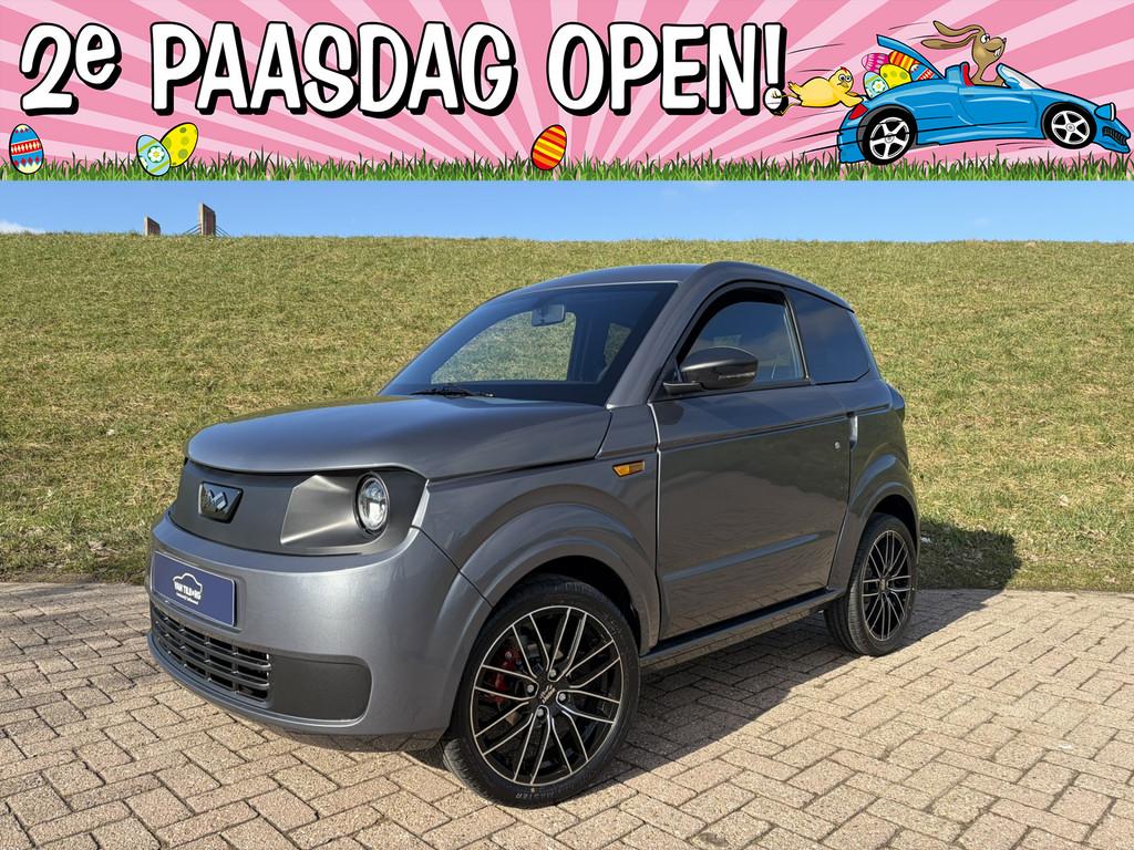 Ligier Brommobiel Myli IDEAL 40th Edition 16'' LMV | Pioneer, Nieuw, Autobedrijf Van Tilborg Zaltbommel, Ligier, Info@van-tilborg.nl